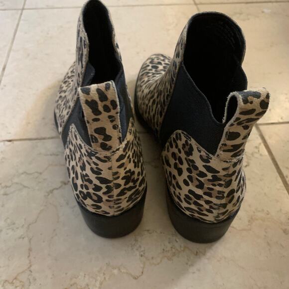 Dolce Vita 6 Tristan Ankle Chelsea Boots Booties Suede Leopard Animal Print NEW - Picture 8 of 11